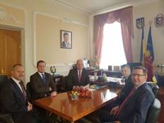 http://www.amc.gov.ua/amku/img/publishing/?id=147377